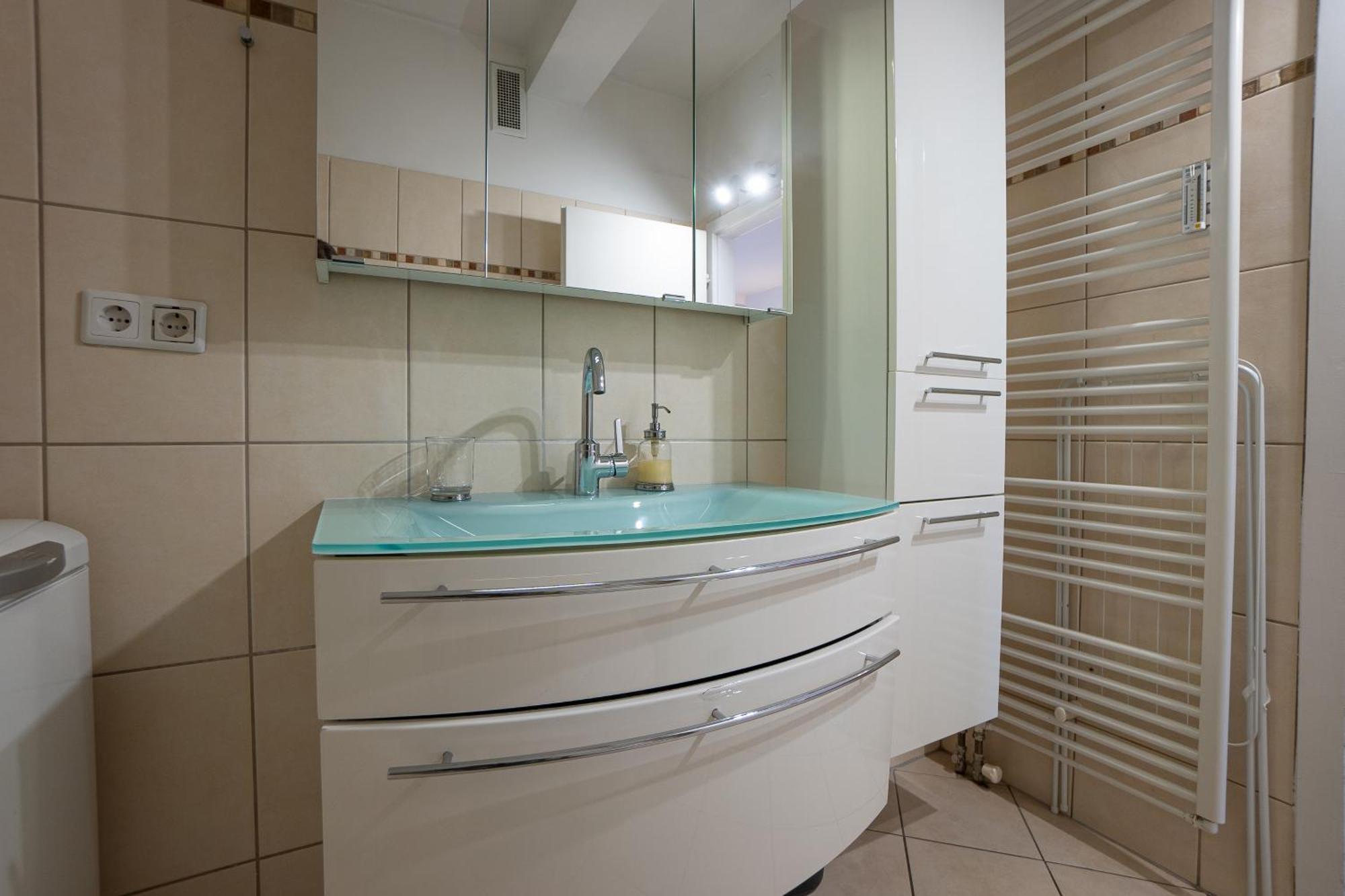 Apartment With A Private Terrace Located Right Near Belvedere Castle, 15 Minutes Away From Stephansdom Wien Exterior foto